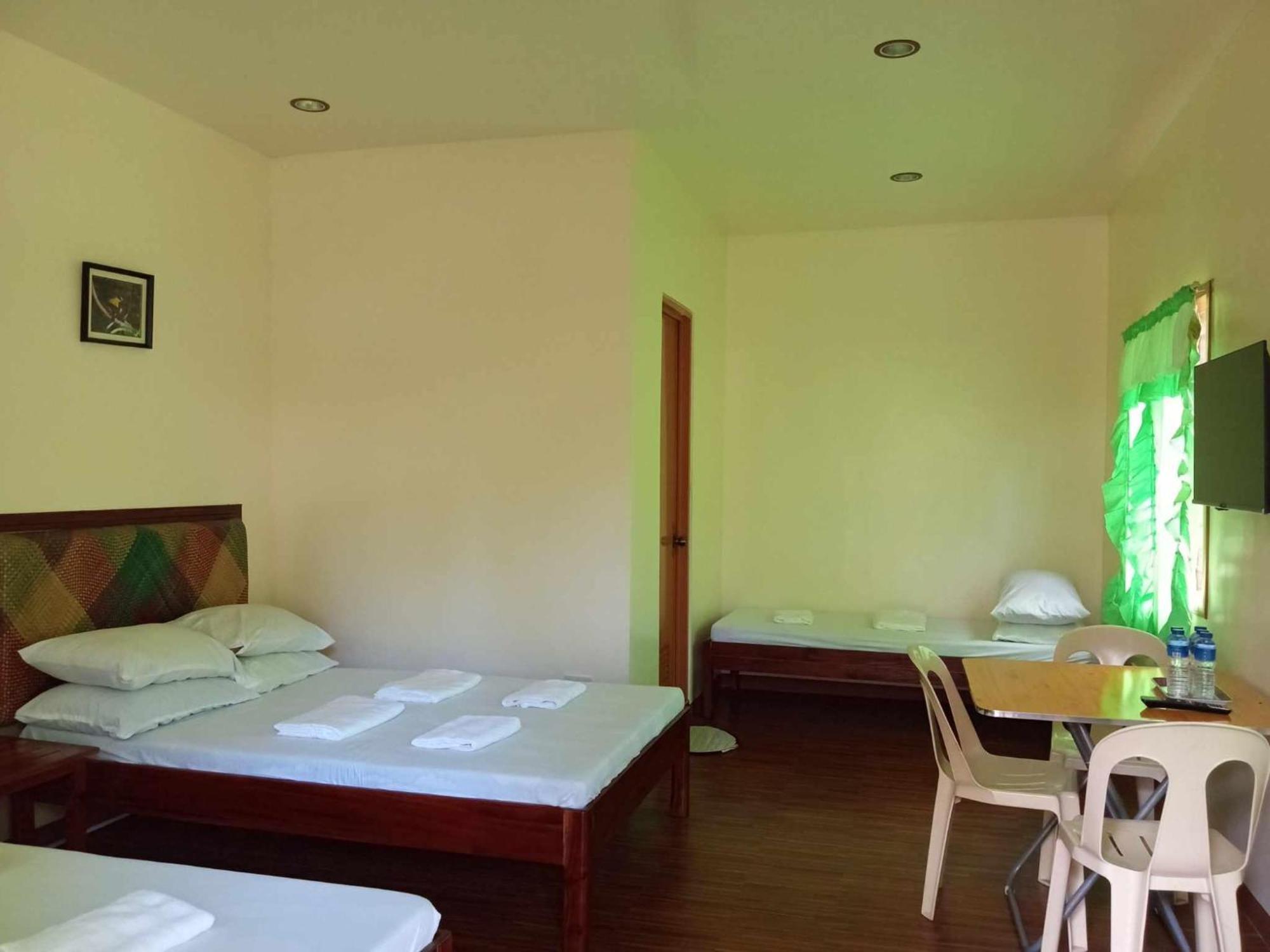 Camiguin Lanzones Resort Мамбаджао Екстериор снимка