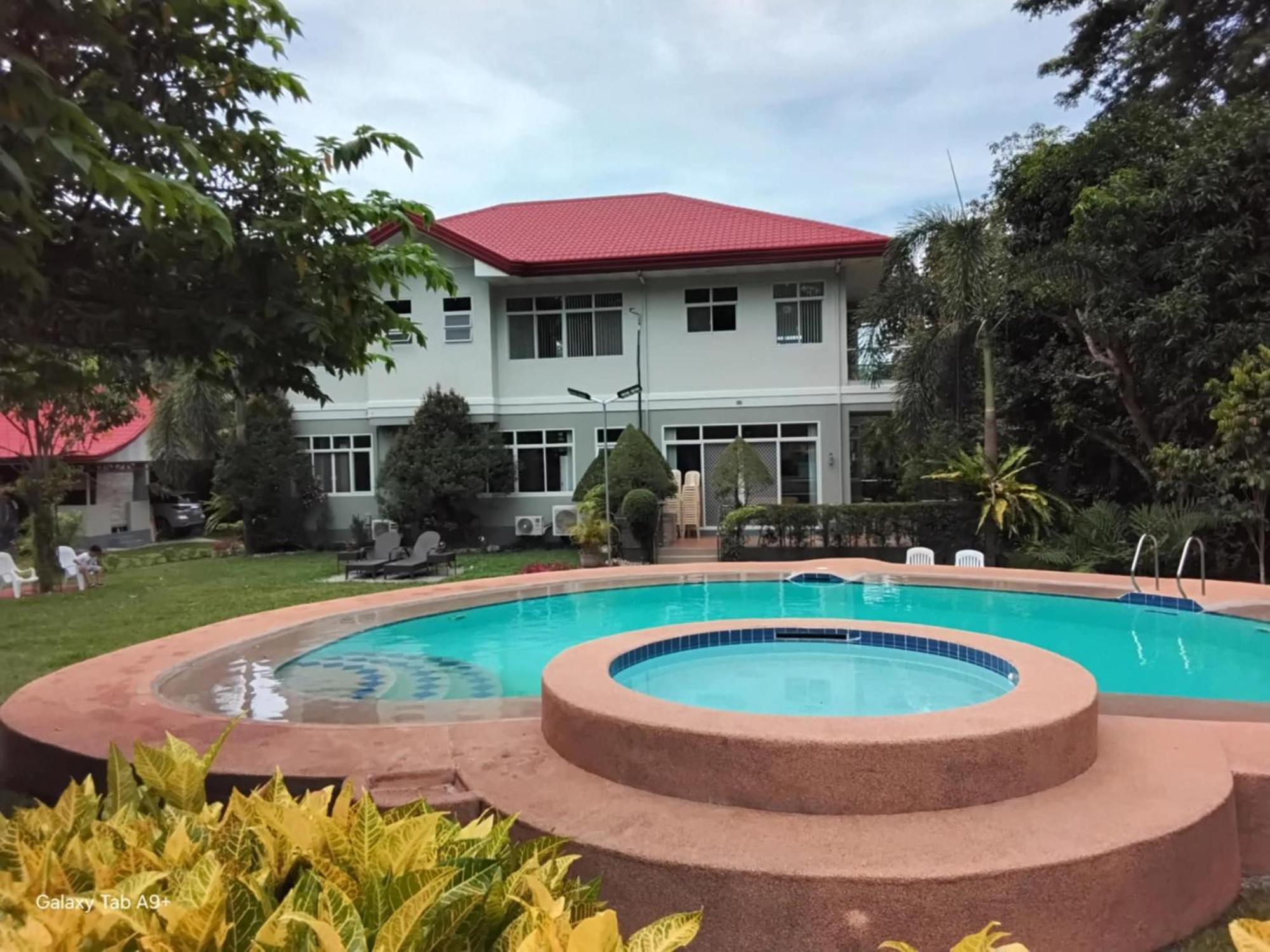 Camiguin Lanzones Resort Мамбаджао Екстериор снимка