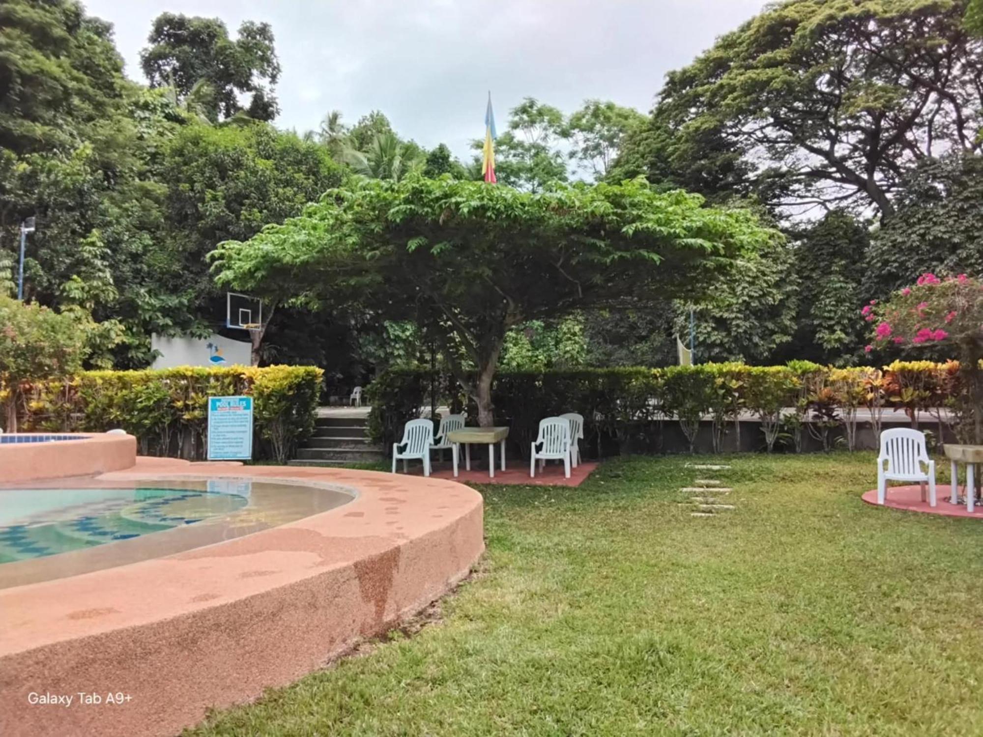 Camiguin Lanzones Resort Мамбаджао Екстериор снимка