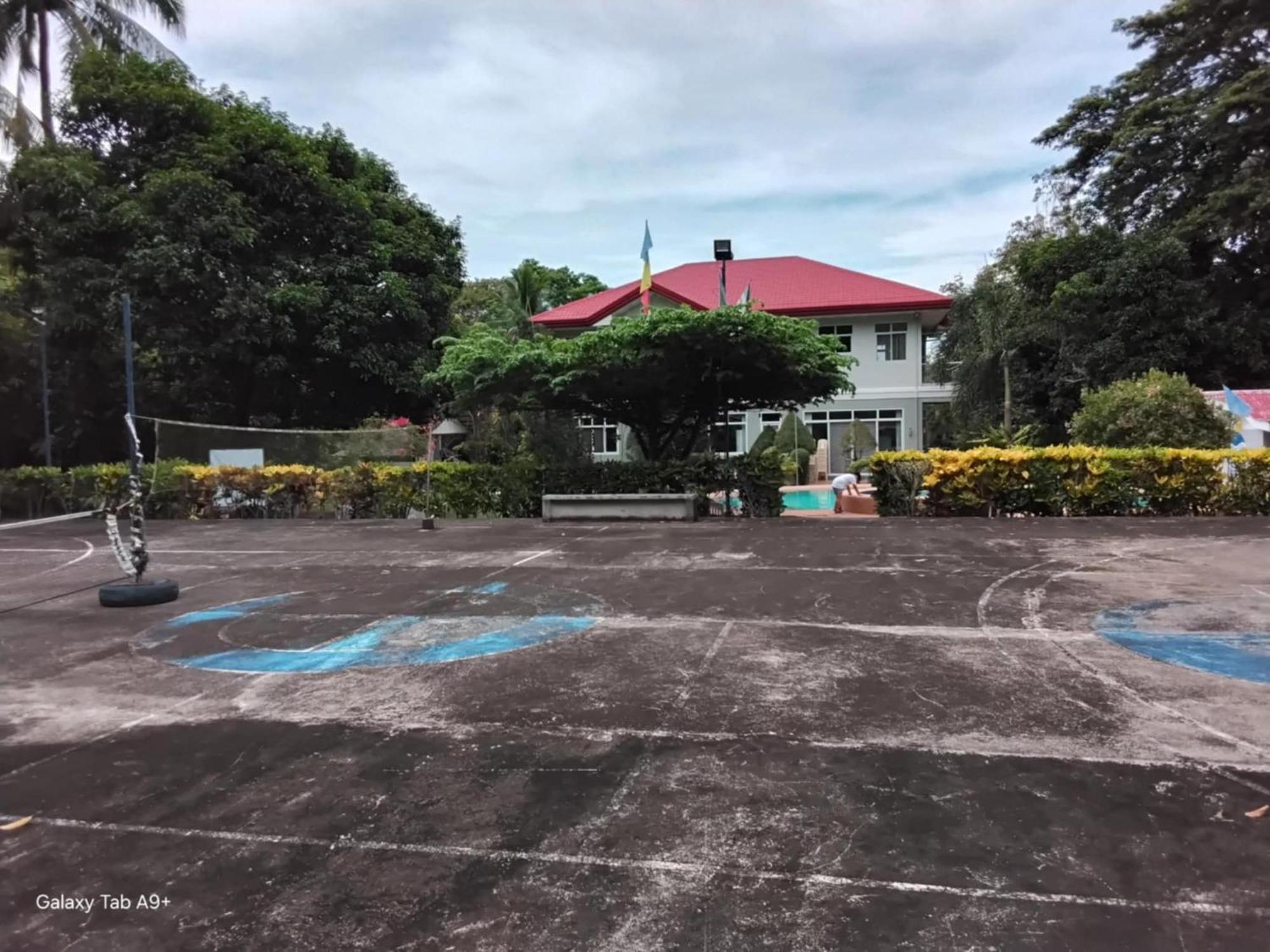 Camiguin Lanzones Resort Мамбаджао Екстериор снимка