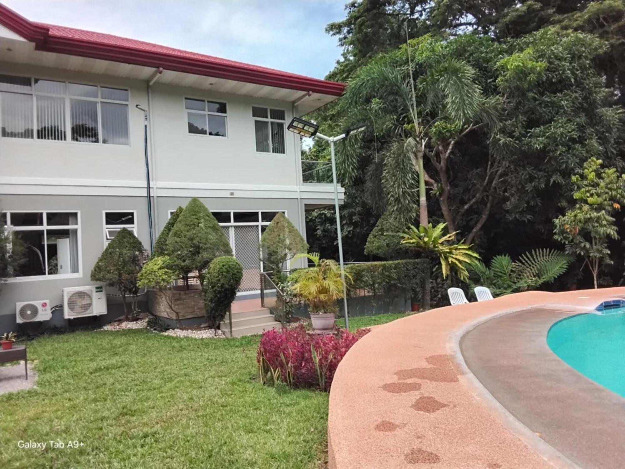 Camiguin Lanzones Resort Мамбаджао Екстериор снимка