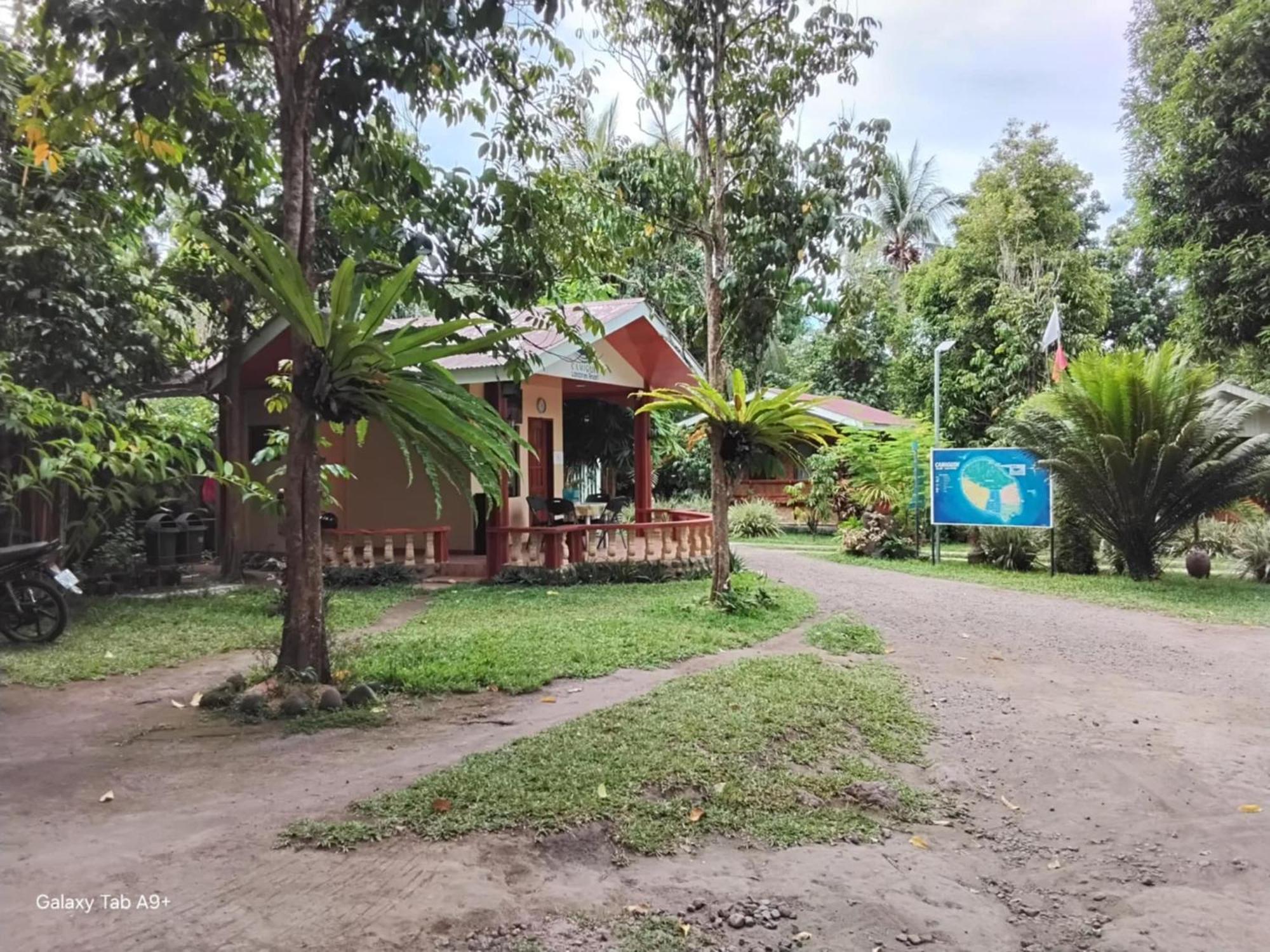 Camiguin Lanzones Resort Мамбаджао Екстериор снимка